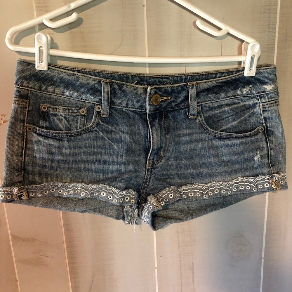 American eagle shorts size 8